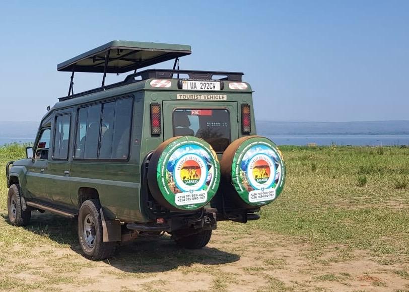 Game drive at Murchsion falls